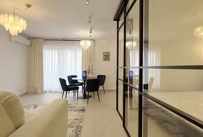 Disponibila din 25 martie - 2