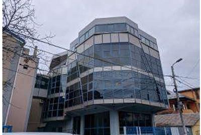 Clădiri de birouri de închiriat Sector 4 – 1.100 mp, vizibilitate stradală - 1