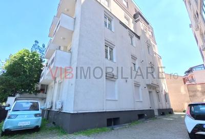 Libertatii - str Sabinelor - 2 camere 40 mp - demisol - 9