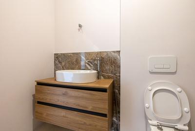 Penthouse TREVI 3 - 7