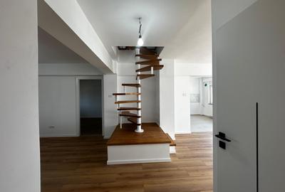 Apartament complet renovat cu 4 camere - 10
