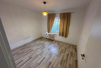 Apartament 3 camere, boxă și potențial investițional remarca - 3