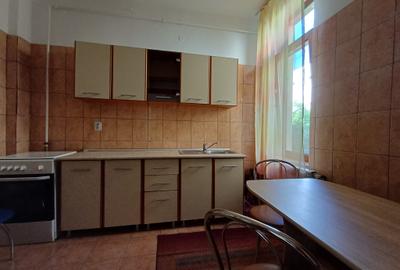 Libertatii-Rond Cosbuc 2 camere in Casa (curte) linistit centrala liber 430 € - 6