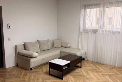 Apartament cu 2 camere semidecomandat în Florești