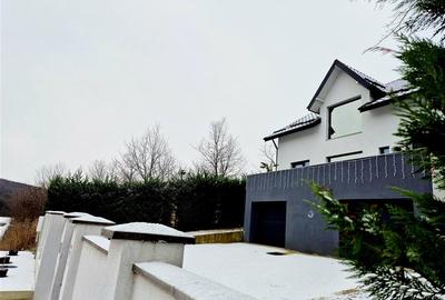 Casa de vanzare cu priveliste frumoasa - 1