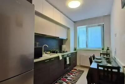Apartament 2 Camere Imens Decomandat 8 min Metrou Aparatorii Patriei - 4