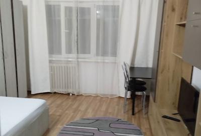 Închiriere Garsoniera zona Apusului - 1