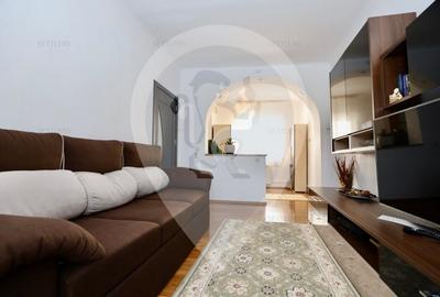 Casa singur in curte Schei - 2