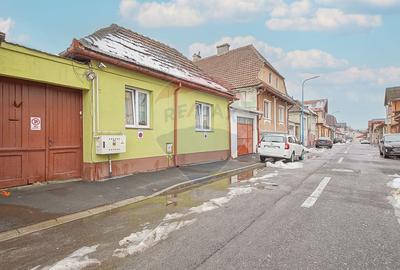 Casă cu 3 camere în Blumăna