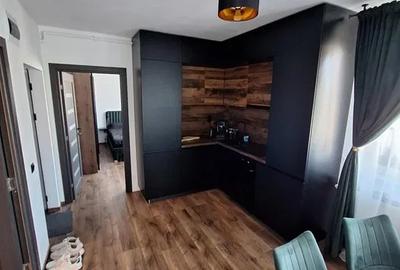 Apartament 3 camere de 50mp , plus balcon 6mp, zona : Tineretului - 1