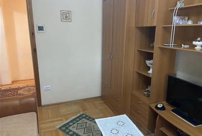 Apartament 3 camere in Focsani , zona centrala, et 2 4 , decomandat , 77 mp , li - 6