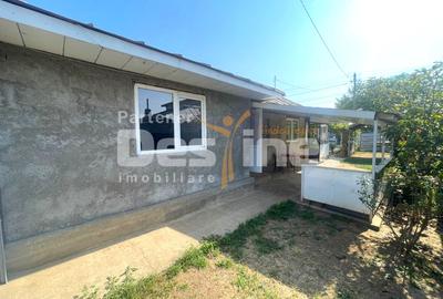 Casa 4 Camere in Paulesti - 4