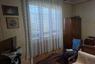 Casă mare cu spațiu comercial pe colț in Nadlac - 14