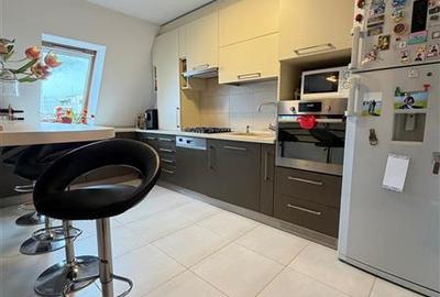 Vanzare apartament 4 camere pe 2 etaje, 3 bai, Urban Residence - 4