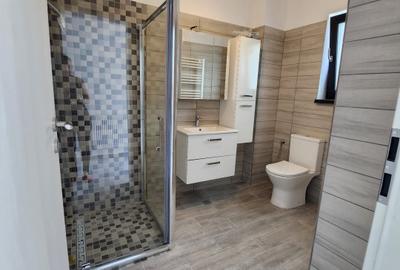 Duplex de Vanzare /Dormitor la parter -Strada Celofibrei - 10