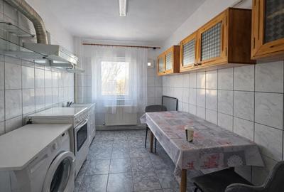 Apartament cu 2 camere decomandat, mobilat în Alexandru cel Bun