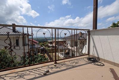 Vila de vanzare in Bucium - Spatioasa, Finisaje Premium - 8