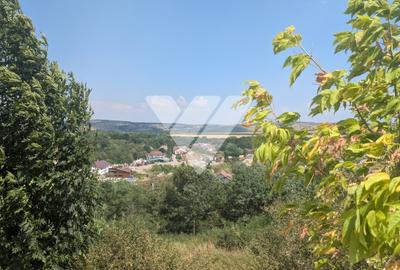 Teren intravilan 1670 mp cu vedere spre lacuri Ocna Sibiului - 1