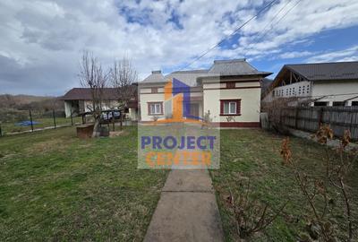 Casă individuală cu 3 camere în Băbana