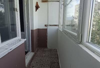 Apartament cu 2 camere decomandat - 12