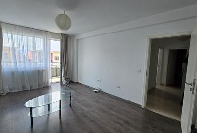 Apartament zona Coresi-Tractorul,parcare,liber,118500 Euro