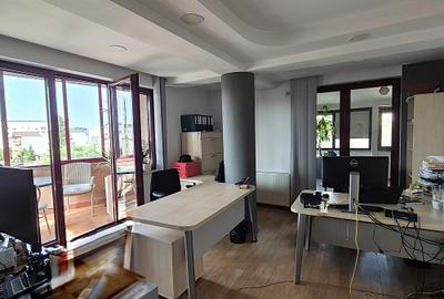 Imobil  individual, 650 mp zona Hotel Marriot - 3