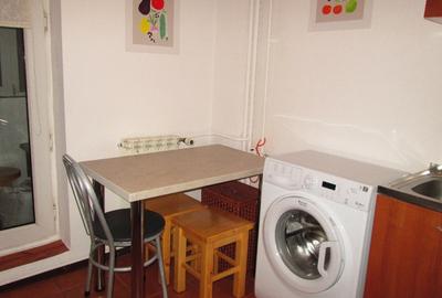 UNIRII,ALBA IULIA metrou Muncii ,etajul 8/10 DECOMANDATA - 3