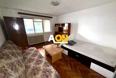 De vanzare garsoniera, foste proprietati, Closca-Cetate - 1