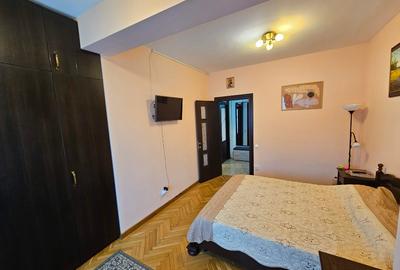 Apartament cu 2 camere decomandat, mobilat în Nerva Traian