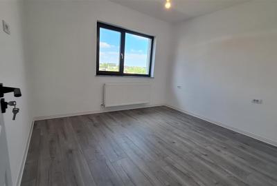 Casa Miroslava,Teren 451 mp,S.u.118 mp,4 camere,2 bai,0% Comision - 14