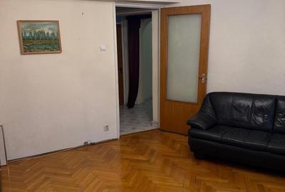 Apartament 3 camere Mosilor-decomandat- et 6- an 1980 - 2