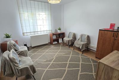 Apartament 3 camere pretabil birou - 1