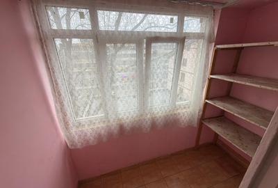Apartament 3 camere  Ozana, str. Lemnisorului, nr. 4 - 8