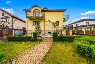Casa individuala cu 7 camere, 260 mp, teren 900 mp, front 19m, Europa - 21
