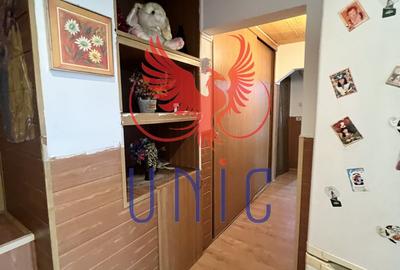 3 decomandate mobilat si utilat Lapus Arges - 7