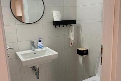 Apartament cu 2 camere decomandat în Barbu Văcărescu