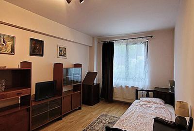 Apartament cu 2 camere decomandat în Borhanci