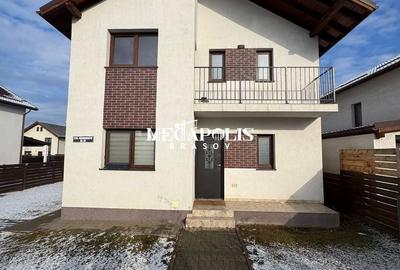 Casă spațioasă de închiriat, 4 camere – Brasov  Cartier Izvor - 1