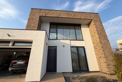 Vila Exclusivista in Mijlocul Naturii *959mp teren*/ 420mpc / Balotesti - 2