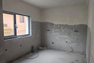 Duplex 6 camere, 150mp utili, 700mp teren, Dambu Rotund - 5