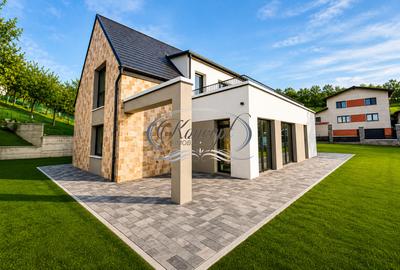 Proprietate premium cu arhitectura moderna in Feleacu - 2