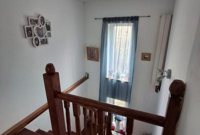 CASA INDIVIDUALA  in sat VLADICENI com. TOMESTI - 9