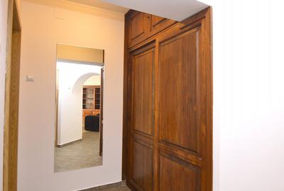 INCHIRIERE APARTAMENT 3 CAMERE UNIRII - FANTANI - 35