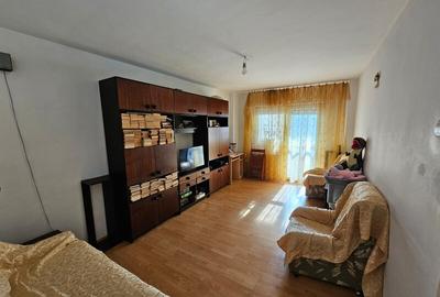 Apartament 3 camere Racadau,decomandat,etajul 3, 143000 Euro - 1