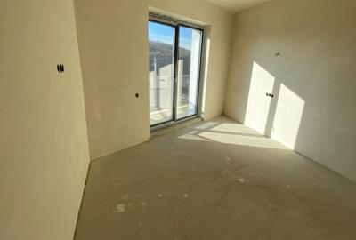 DE VANZARE ! Casa INDIVIDUALA cu GRADINA 400 mp și TERASA  spectaculoasa ! - 8