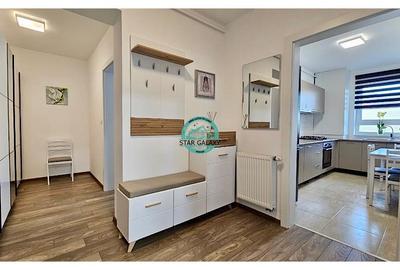 Apartament cu 2 camere de inchiriat, decomandat, complex Maurer - 1