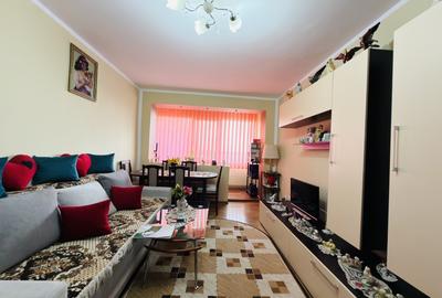 Apartament 2 camere, semidecomandat, etaj 7 - zona Sagului - 2