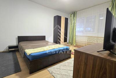 Apartament o camera decomandat zona Take Ionescu - 2