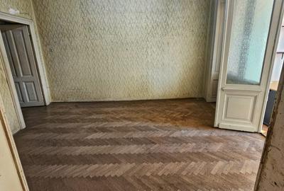 Casă cu arhitectură interbelică, 5 camere, teren 409 mp – Central - 24