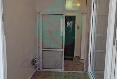 Garsoniera la 6 minute distanta de metrou - 5